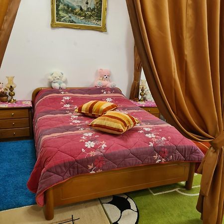 Villa George - Family Holidays Néa Mákri Extérieur photo