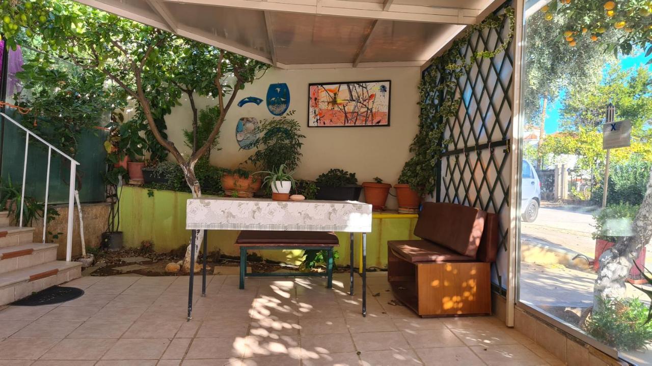 Villa George - Family Holidays Néa Mákri Extérieur photo