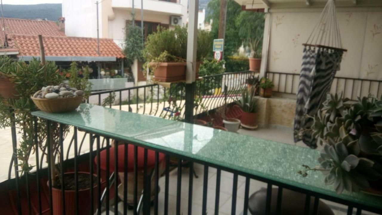Villa George - Family Holidays Néa Mákri Extérieur photo