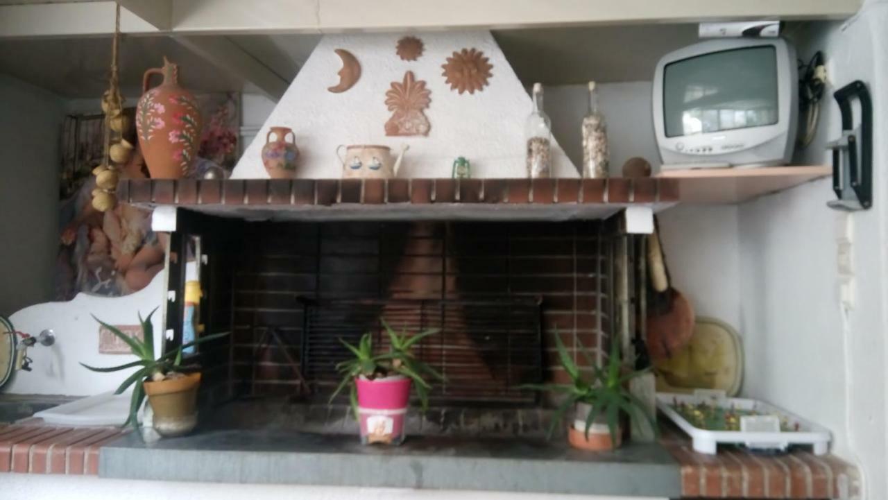 Villa George - Family Holidays Néa Mákri Extérieur photo